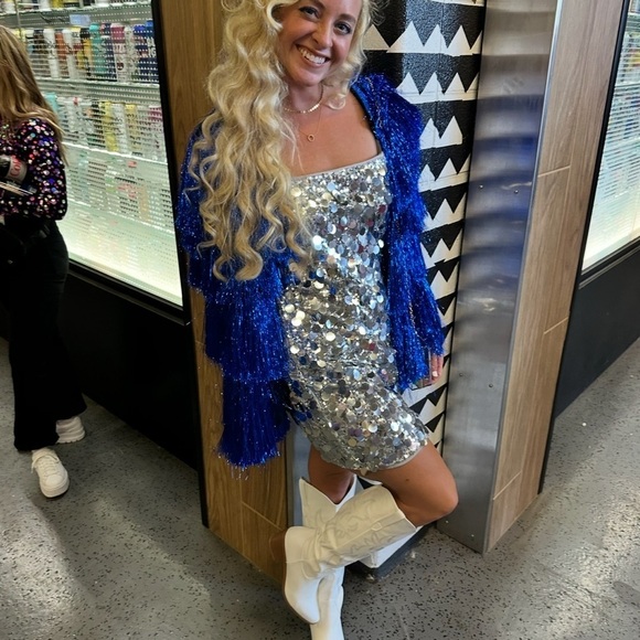 Dresses & Skirts - Silver Sequin Dress